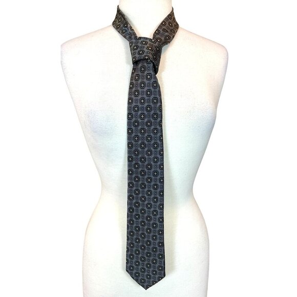 JoS A Bank Reserve 100% Silk Geometric Tie Black Grey Gold Classic - Picture 2 of 7